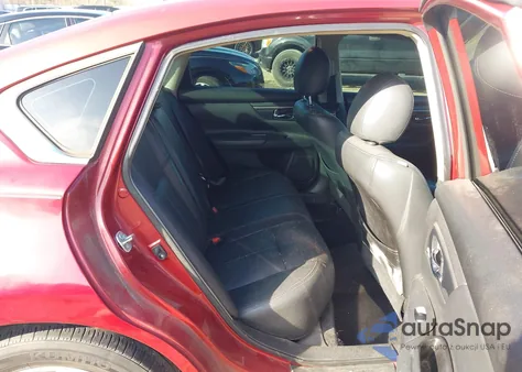 2013 Nissan Altima 2.5 Sv z USA, uszkodzony, nr VIN 1N4AL3AP5DN452114